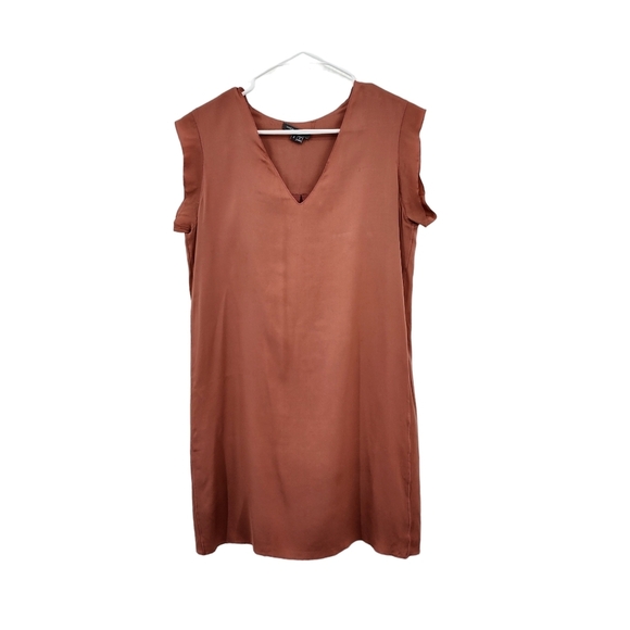 Vince. Women's Silk Blend V-neck Mini Shift Top- 2 - Picture 1 of 8